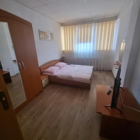Отель Split Usora